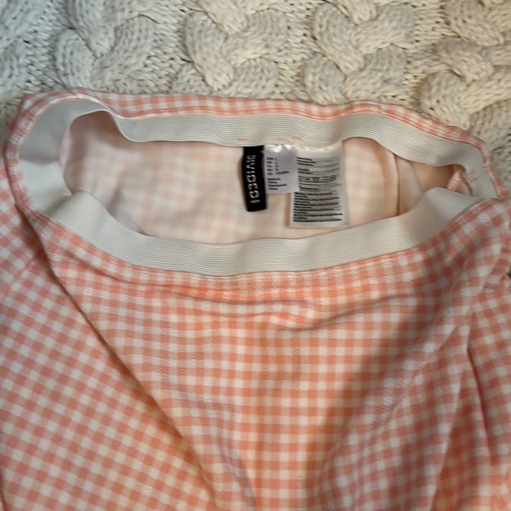 H&M Women’s Pink Gingham Mini Skirt - Picture 5 of 5